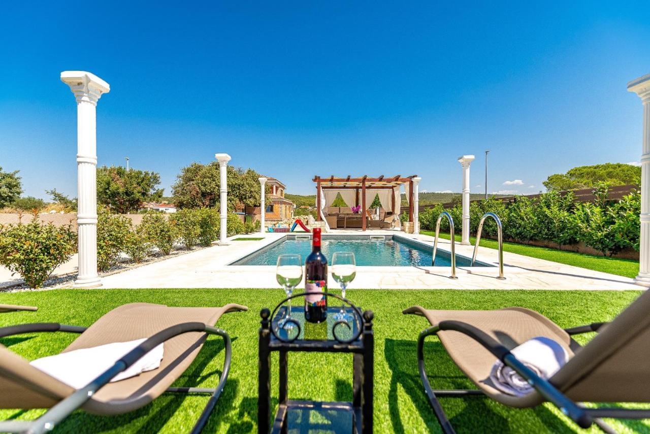 Villa Aldonna Bibinje Exterior foto